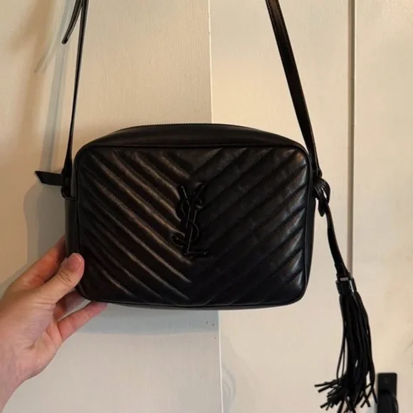 Yves Saint Laurent Chevron Black Crossbody Bag - Picture 2 of 3